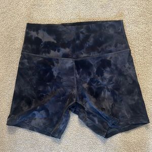 Lululemon Diamond Dye Align Shorts